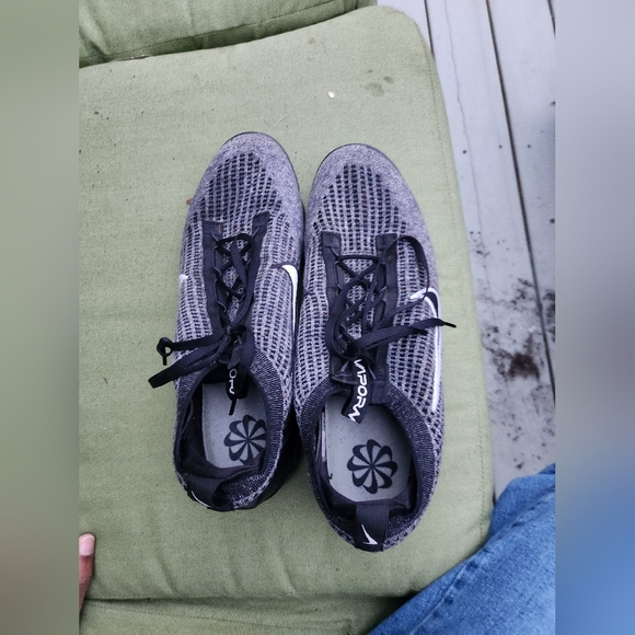 Nike Air Vapormax 2021 Flyknit Oreo (FINAL PRICE DROP) - Picture 14 of 14